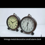 ELEGANTIME - Orologio da Comodino Vintage in Metallo Europeo con Allerta Silenziosa e Grande Display Analogico