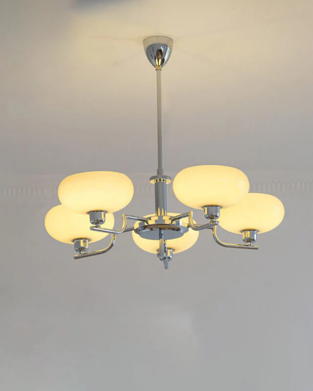 Le Lustre Moderne