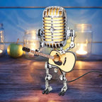 Robot Microfono Vintage in Metallo con Lampada a Chitarra