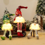 Stitchmas – Gnomi di Natale Illuminati e Accoglienti