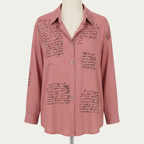 Letterelle – Blusa in Viscosa con Scrittura a Mano