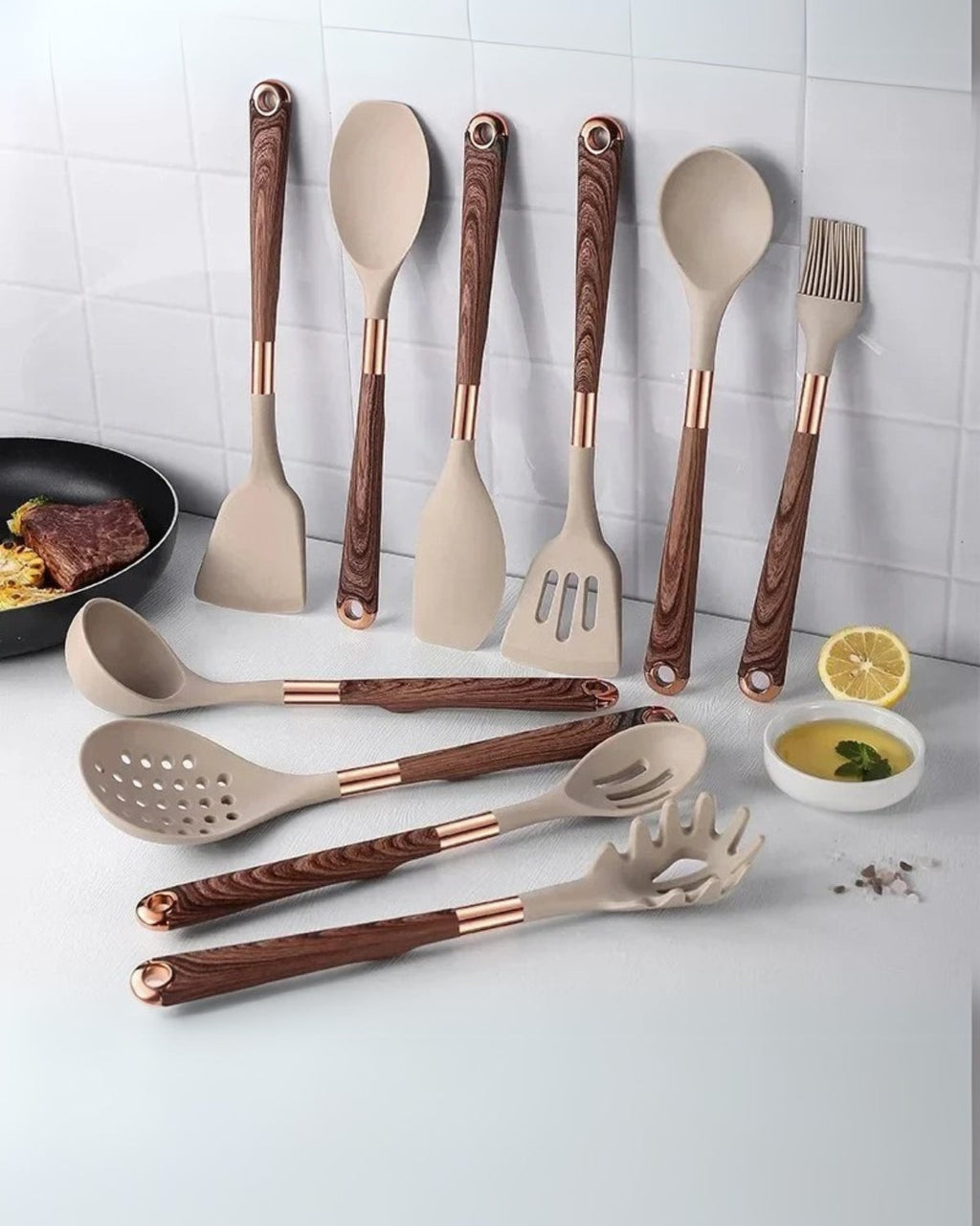 Il Set Elegante di Utensili da Cucina