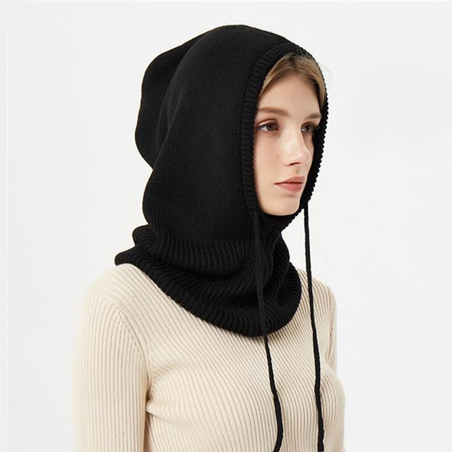 Cappello Invernale In Cashmere Lavorato A Maglia