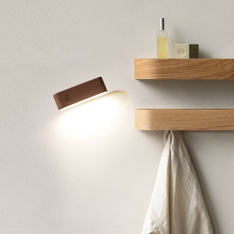 Lampada da scrivania in legno massello con ricarica magnetica