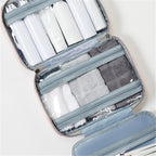 Travelique Organizer da Viaggio per Cosmetici | Compatto e Resistente all'Acqua | Con 4 Scomparti e Gancio a 360° | Per Donne e Uomini