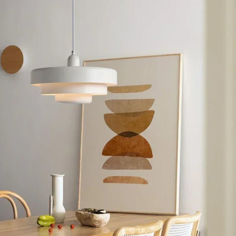 GLOWDEN - Lampada a sospensione minimalista nordica in stile macaron con finitura in metallo opaco, progettata per un'illuminazione ambientale morbida e accogliente negli interni moderni