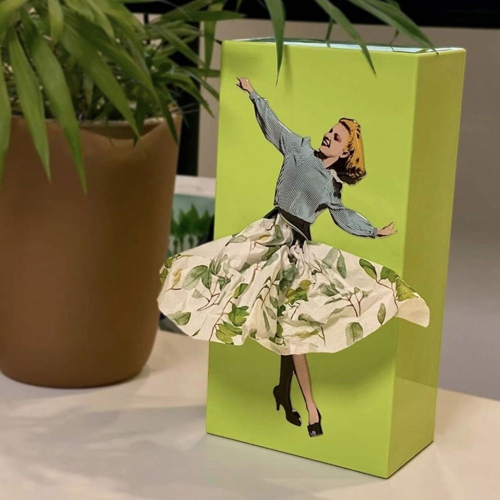 GONNA VOLANTE – Decorazione Giocosa
