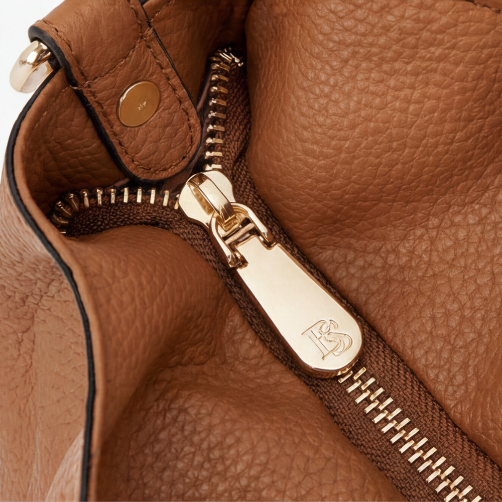 Carrina – Borsa Hobo in Pelle Morbida per Tutti i Giorni