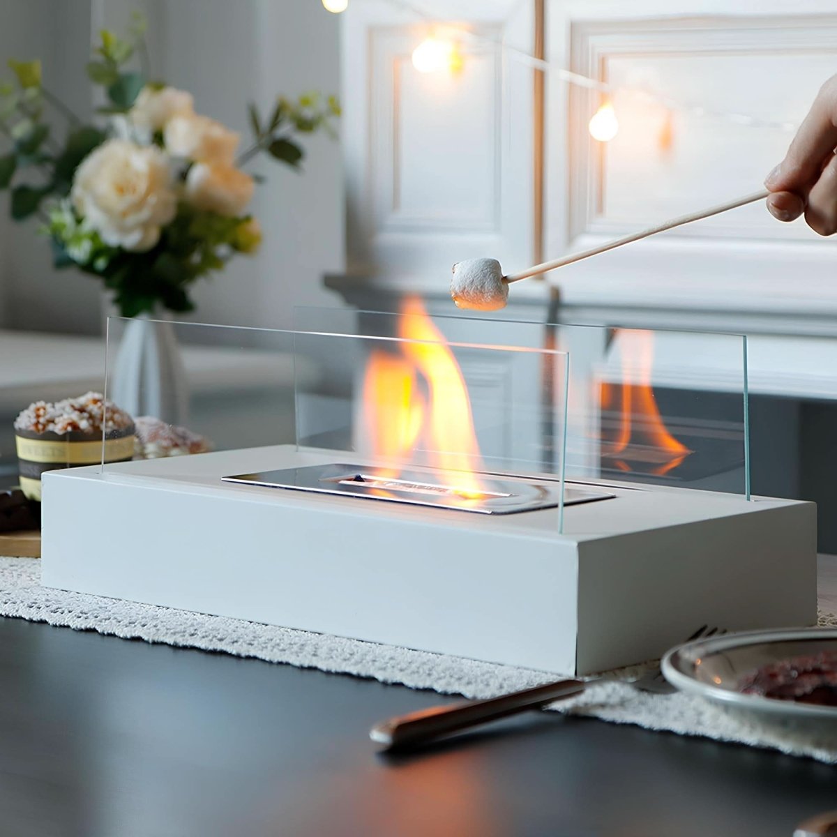 BLAZEORA - Camino da tavolo portatile a bioetanolo con fiamma a combustione pulita, progettato per un calore ambientale moderno e un elegante arredamento interno/esterno