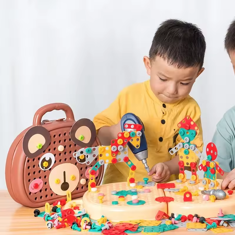 Gioco educativo di costruzione con trapano incluso