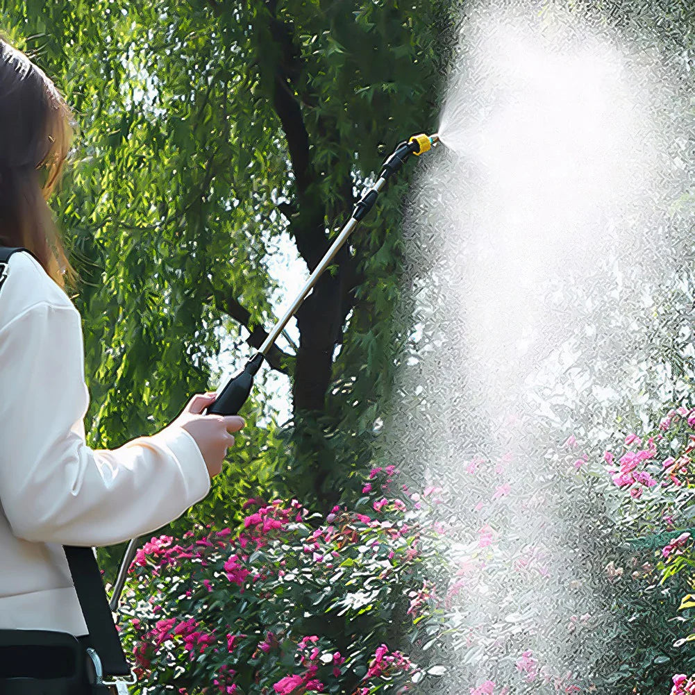 SPRAYMATE Pro Spruzzatore a Batteria | Bottiglia Spruzzatrice da 5 L con Spalla | Ricarica USB & Ugello Regolabile | Per Giardino, Pulizia & Diserbaggio