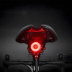Velaro Luce Posteriore Intelligente per Bicicletta | Luce di Frenata Automatica & Sensore di Luminosità | Ricaricabile USB | Impermeabile IPX4