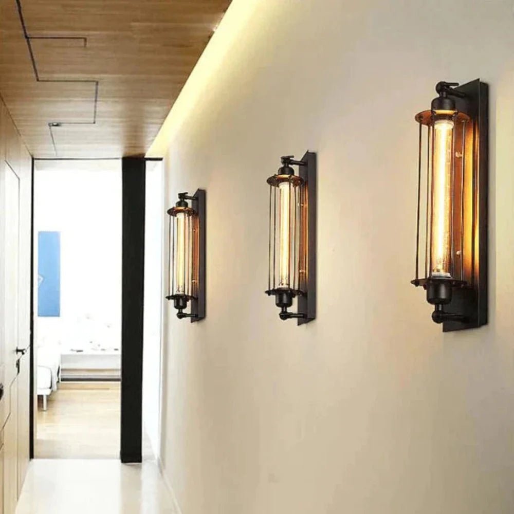 REGALIGHT - Applique LED vintage con calda luce ambientale e design metallico classico per un'illuminazione murale elegante e accogliente