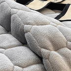 ComfiSquare - Morbido Copriletto in Stile Moderno con Texture Quadrata