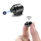 Piccola Telecamera di Sicurezza WiFi con Visione Notturna Wireless HD per Bambini e Animali Domestici