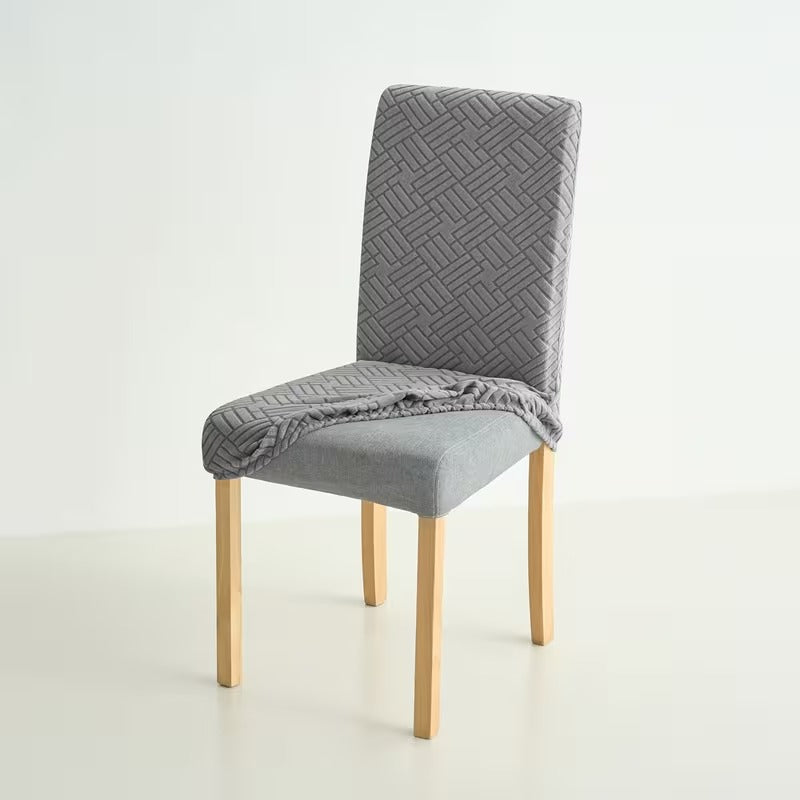 CORDURAFIT – Coperture Elastiche Moderne per una Protezione Raffinata delle Sedie