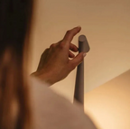 Lampada da tavolo a LED con design minimalista nordico | Senza fili | Lampada da lettura | Lampada da cena