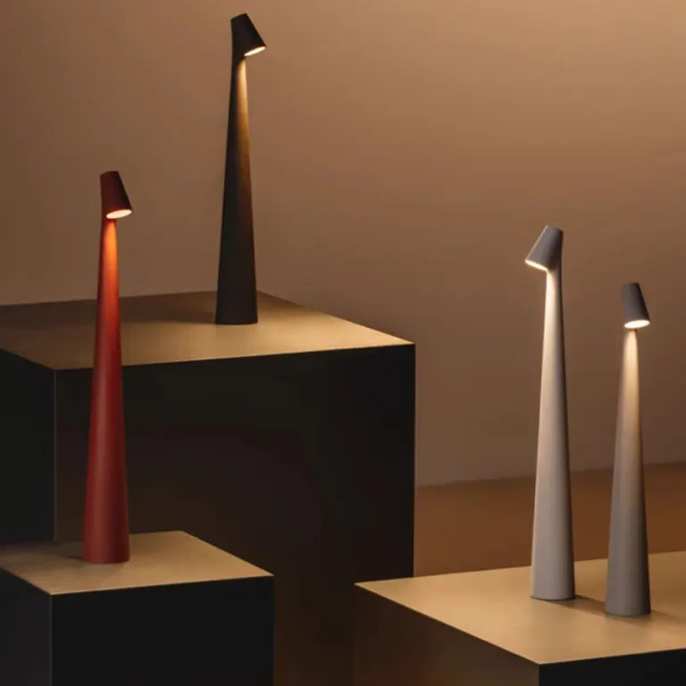 Lampada da tavolo a LED con design minimalista nordico | Senza fili | Lampada da lettura | Lampada da cena
